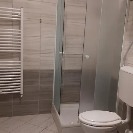 Apartman Vorosmarty Apartment